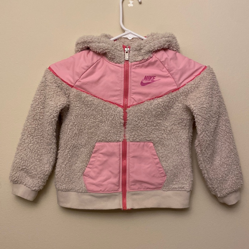 Nike Kids Wool Jacket | Super Warm | Size M 110-116cm 5-6 Yrs Old